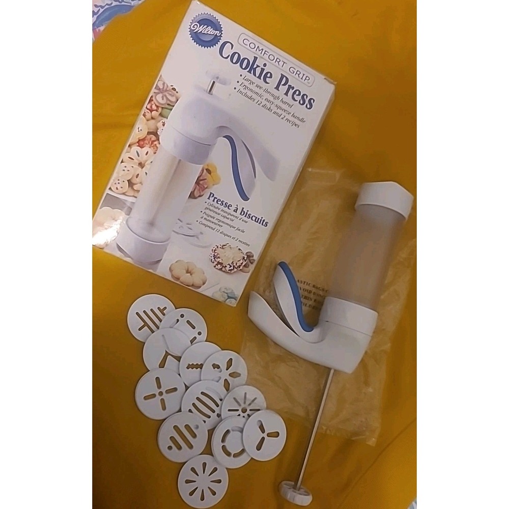 Wilton Comfort Grip‎ Cookie Press w/ 12 Discs & Box – Spritz Cookies Baking Tool